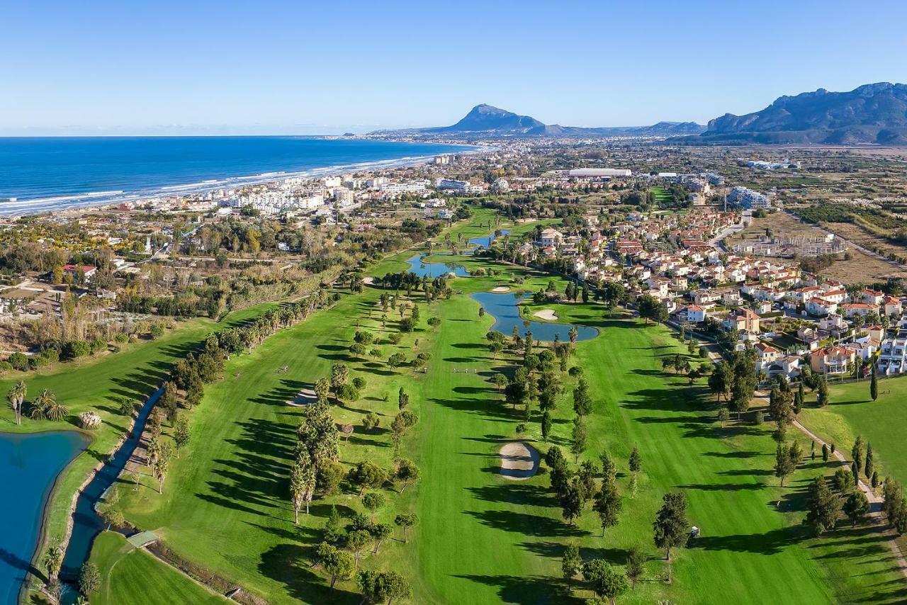 Apartamento Con Piscina En Oliva Nova Luaran gambar